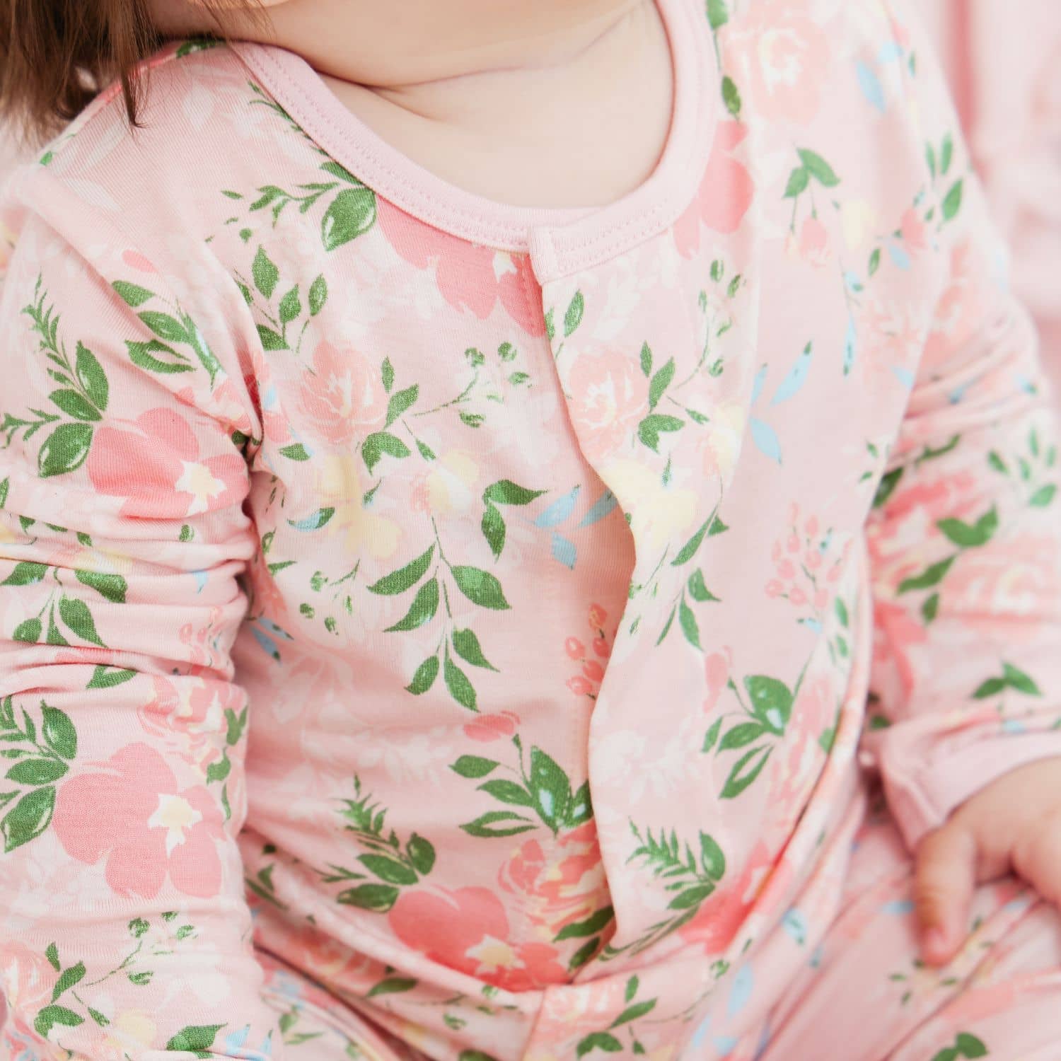 Magnetic Coverall - Image 4